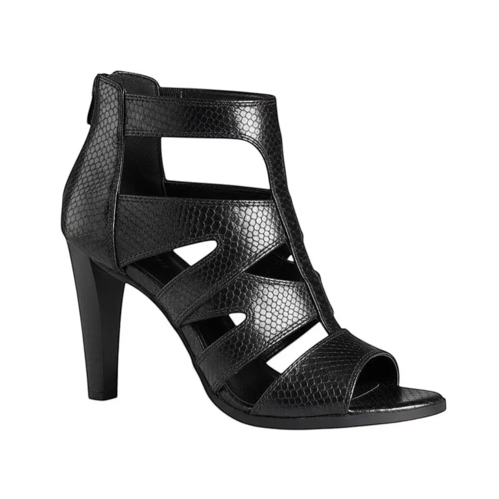 Simply Vera Wang Women's Dragon Strappy Heels